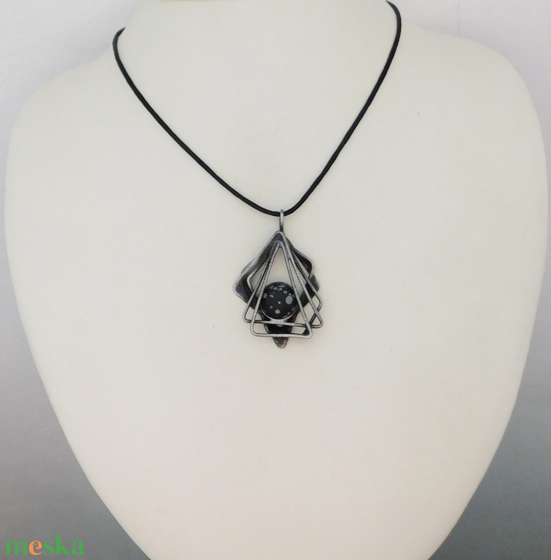 Hópehely obszidián medál - ékszer - nyaklánc - medál - Meska.hu