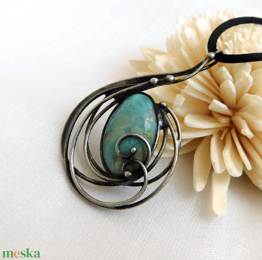 Larimár medál - ékszer - nyaklánc - medál - Meska.hu