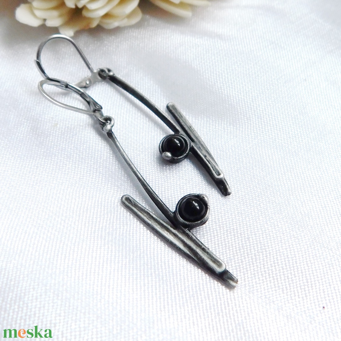 Ónix fülbevaló - ékszer - fülbevaló - lógós kerek fülbevaló - Meska.hu