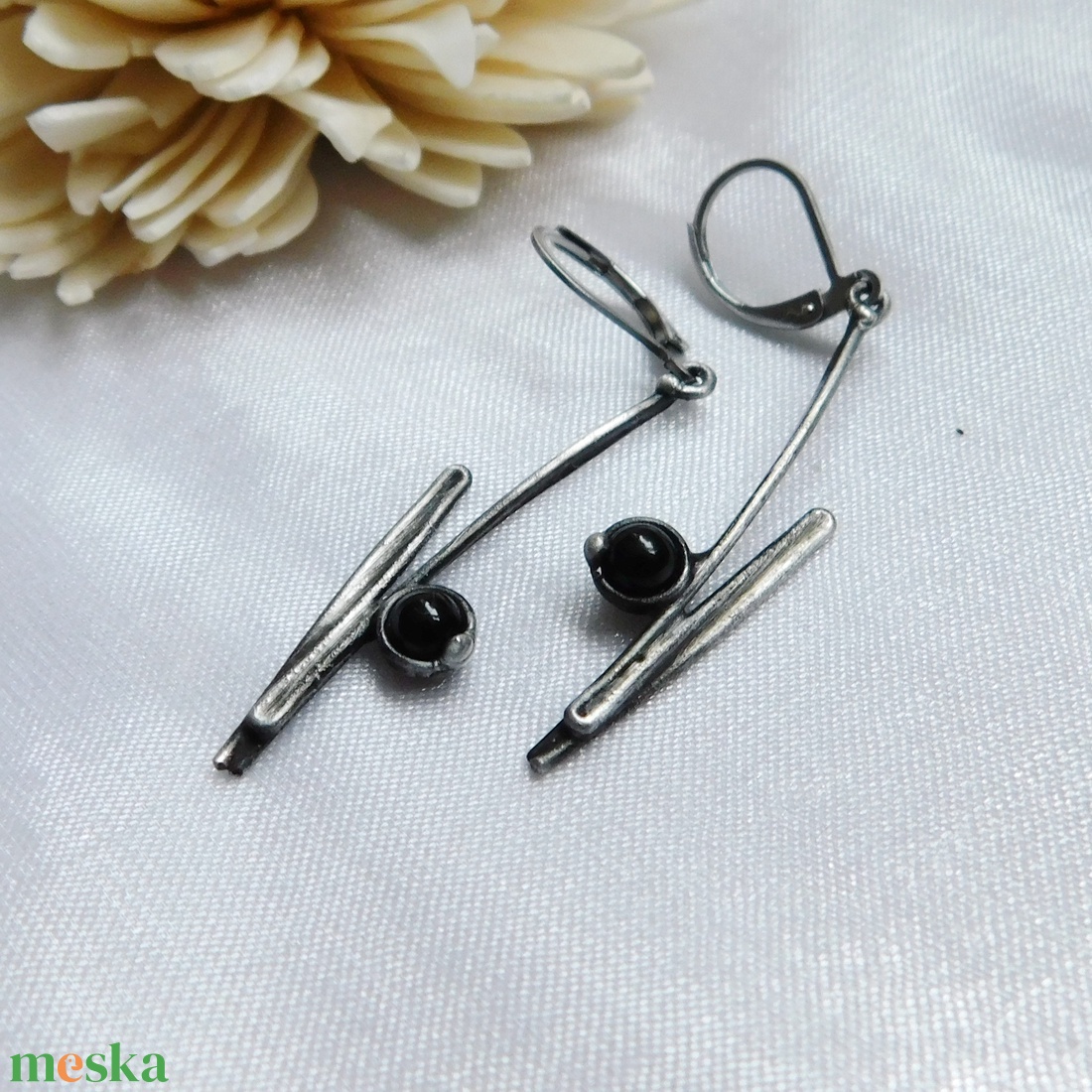 Ónix fülbevaló - ékszer - fülbevaló - lógós kerek fülbevaló - Meska.hu