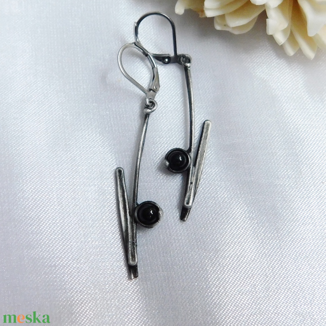 Ónix fülbevaló - ékszer - fülbevaló - lógós kerek fülbevaló - Meska.hu