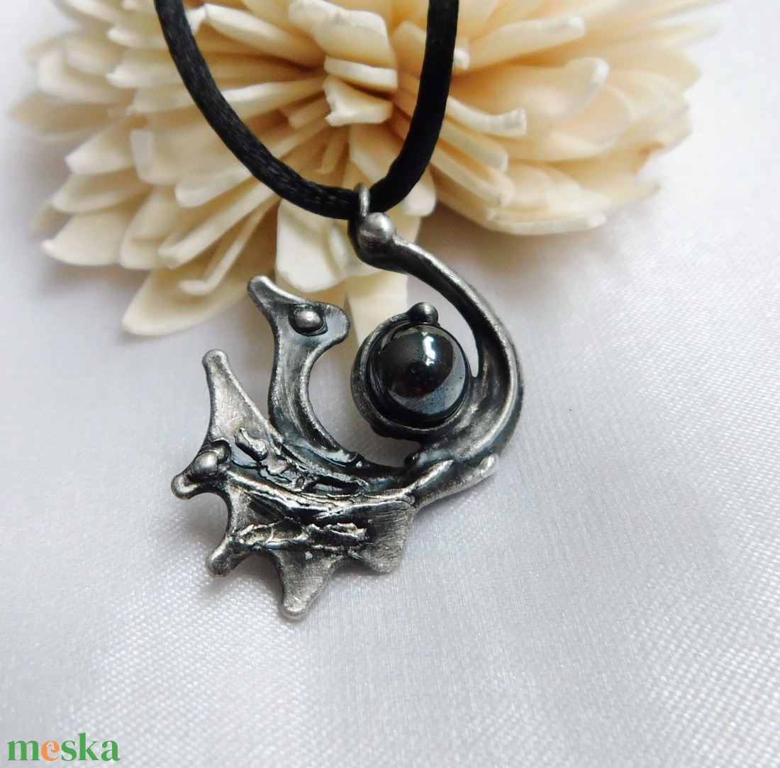 Hematit sárkány medál - ékszer - nyaklánc - medálos nyaklánc - Meska.hu