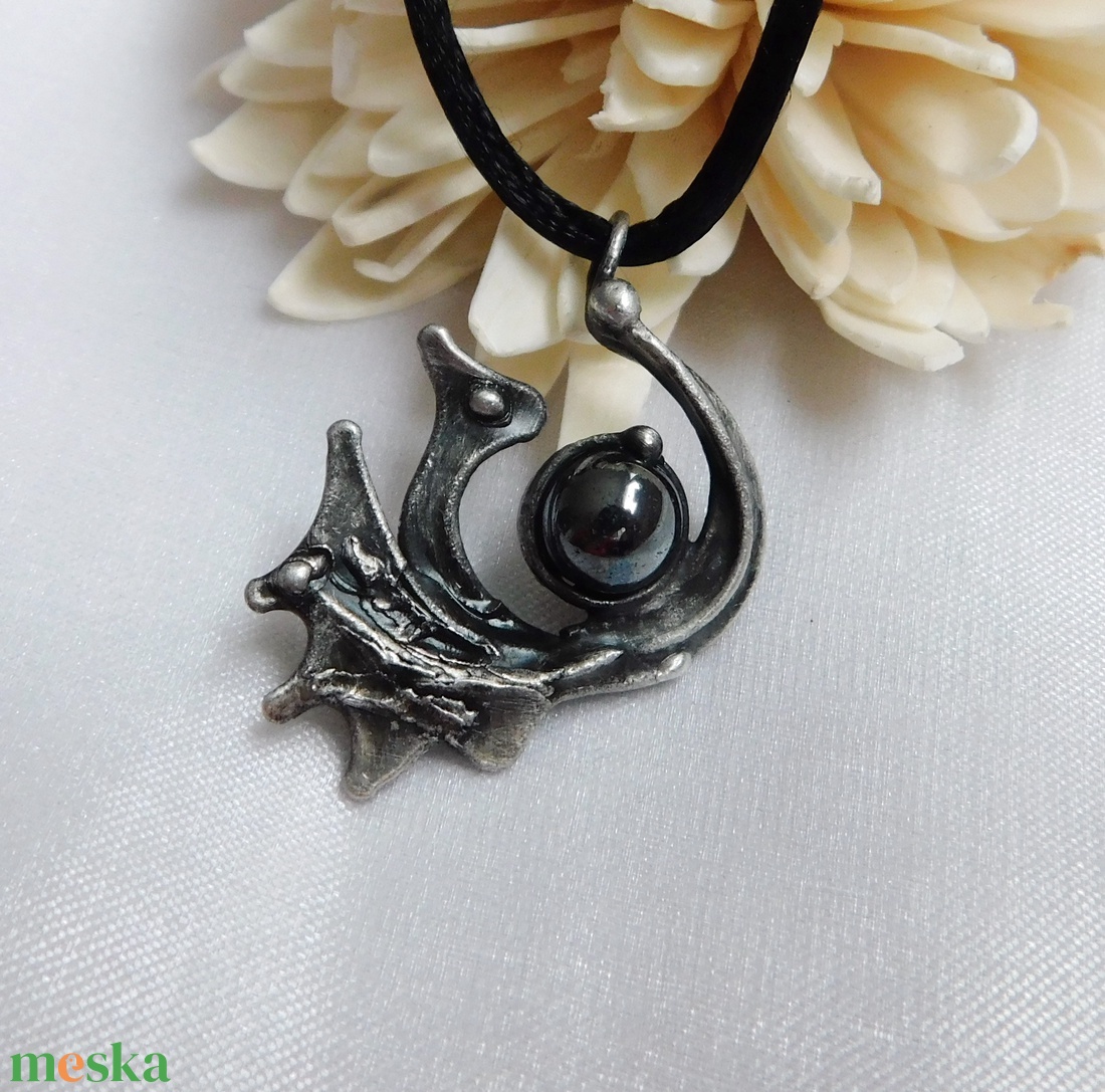 Hematit sárkány medál - ékszer - nyaklánc - medálos nyaklánc - Meska.hu