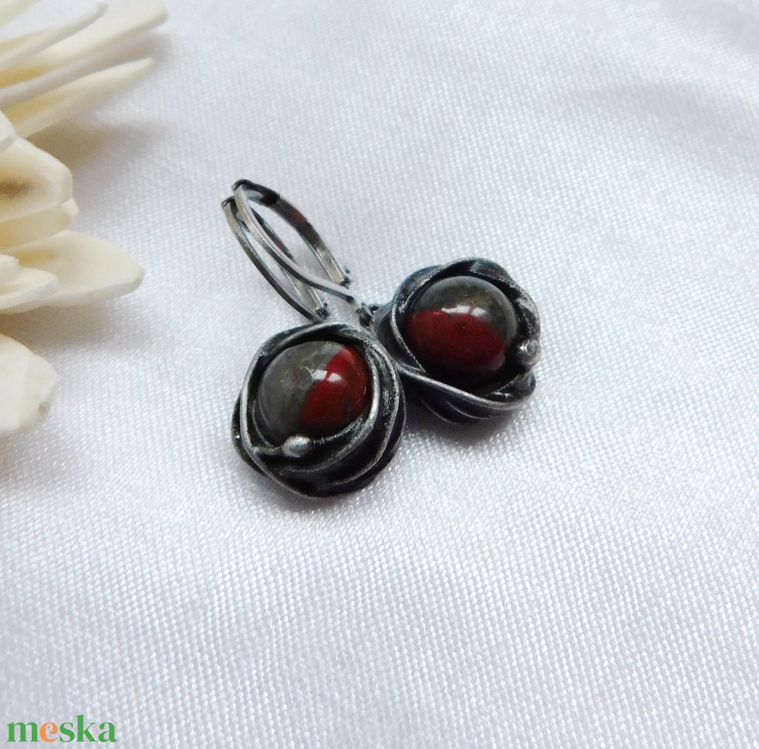 Heliotróp fülbevaló - ékszer - fülbevaló - lógós kerek fülbevaló - Meska.hu