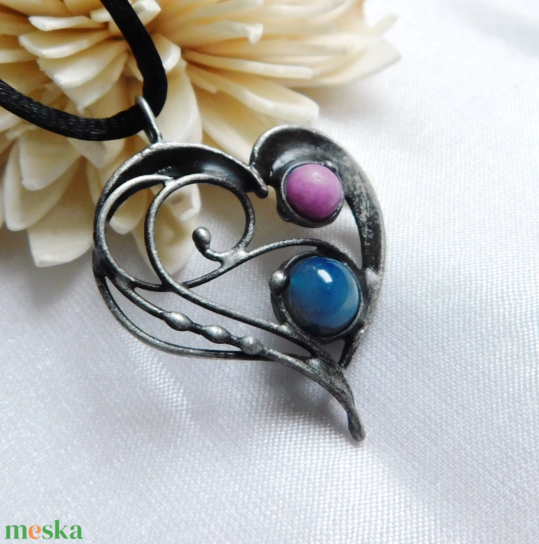 Achát szív medál jádéval - ékszer - nyaklánc - medál - Meska.hu