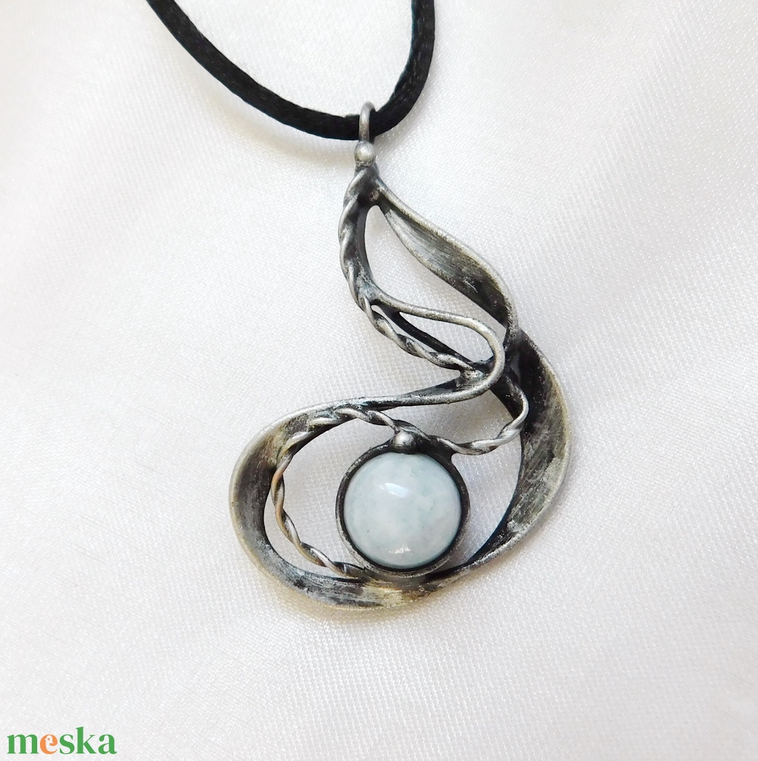 Jáde medál - ékszer - nyaklánc - medálos nyaklánc - Meska.hu