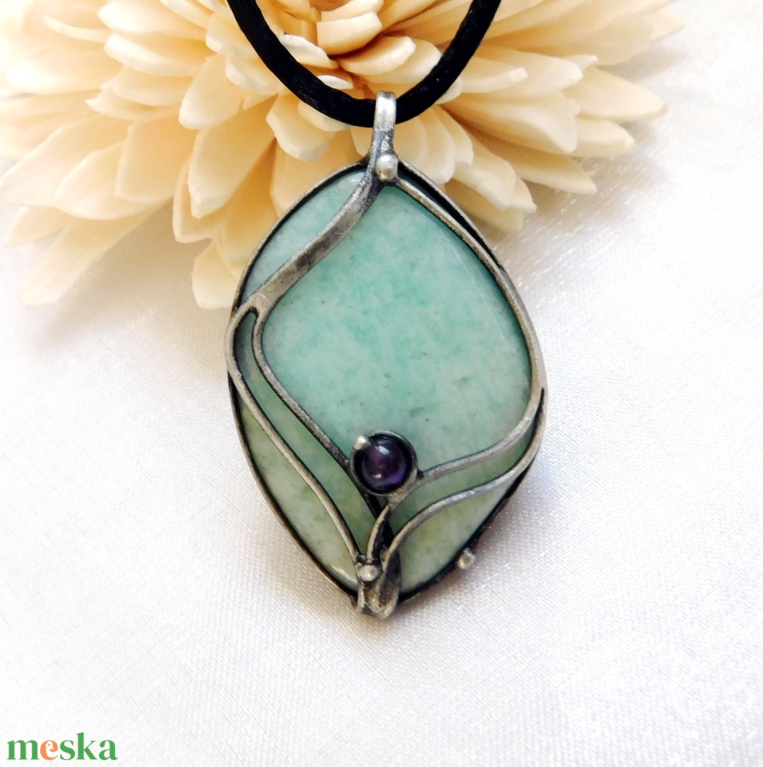 Amazonit medál ametiszttel - ékszer - nyaklánc - medálos nyaklánc - Meska.hu