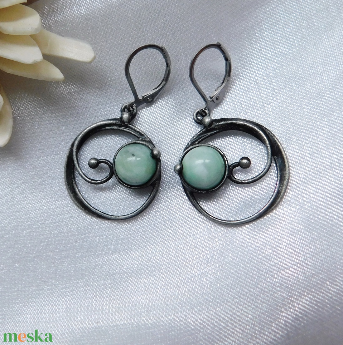 Zöld larimár fülbevaló - ékszer - fülbevaló - lógó fülbevaló - Meska.hu