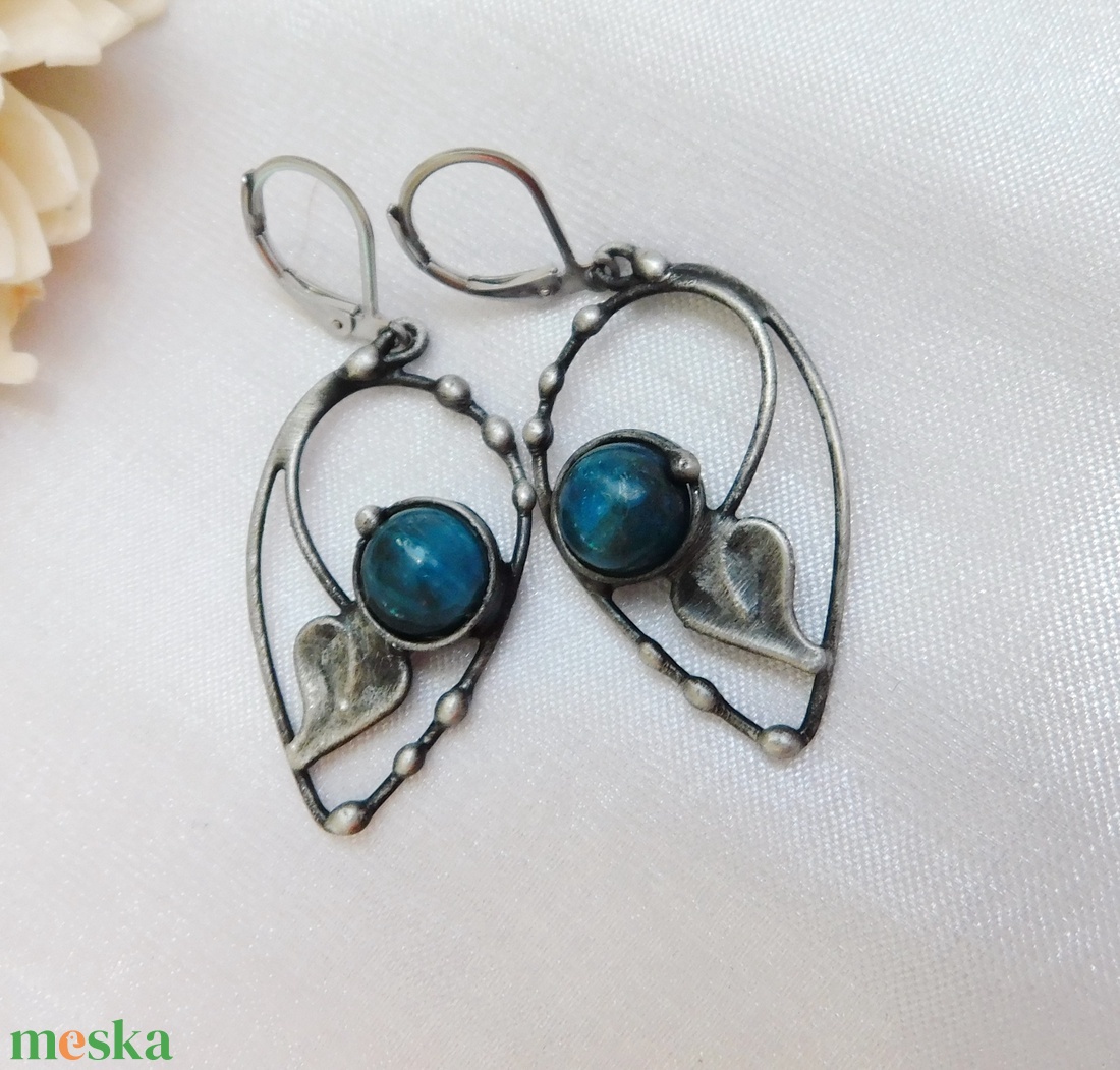 Apatit fülbevaló - ékszer - fülbevaló - lógós kerek fülbevaló - Meska.hu