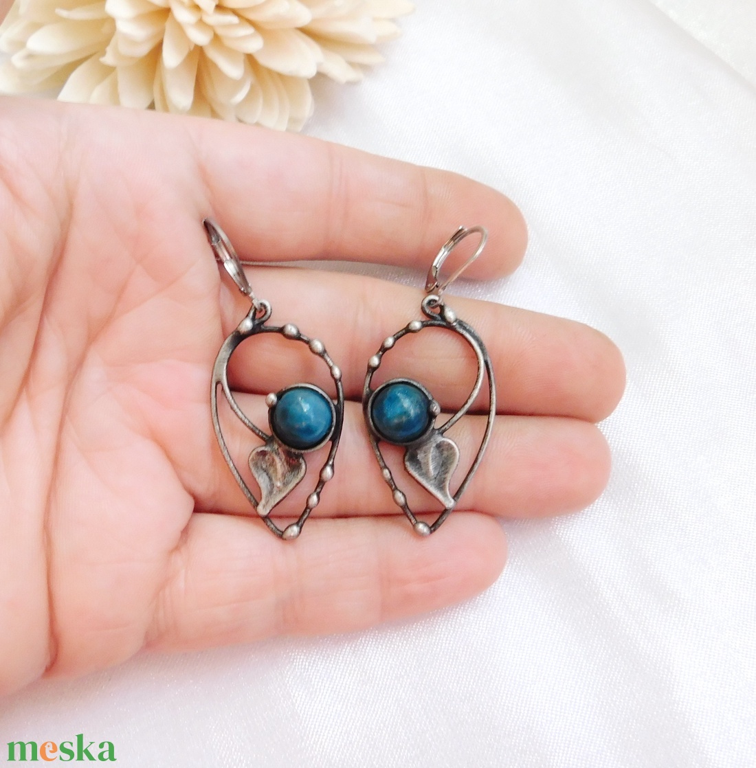 Apatit fülbevaló - ékszer - fülbevaló - lógós kerek fülbevaló - Meska.hu