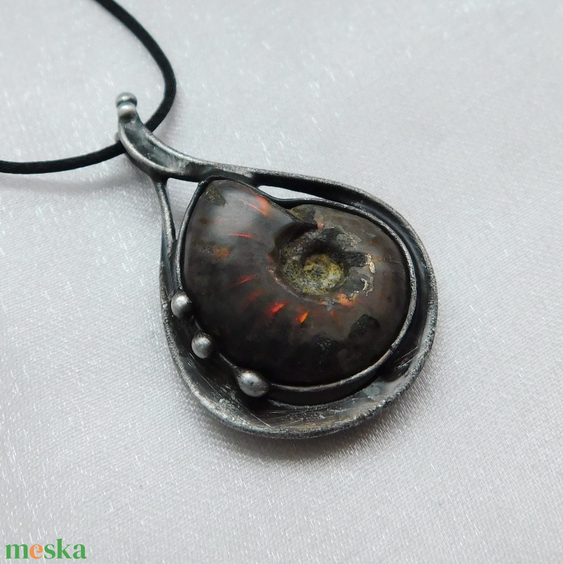 Ammonitesz medál  - ékszer - nyaklánc - medálos nyaklánc - Meska.hu