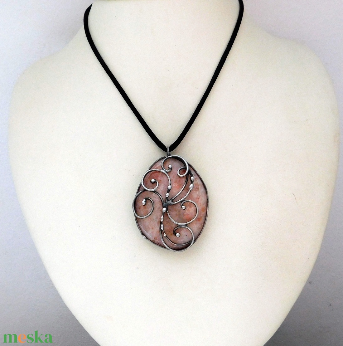 Napkő medál  - ékszer - nyaklánc - medálos nyaklánc - Meska.hu