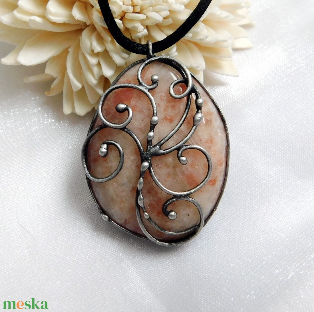 Napkő medál  - ékszer - nyaklánc - medálos nyaklánc - Meska.hu