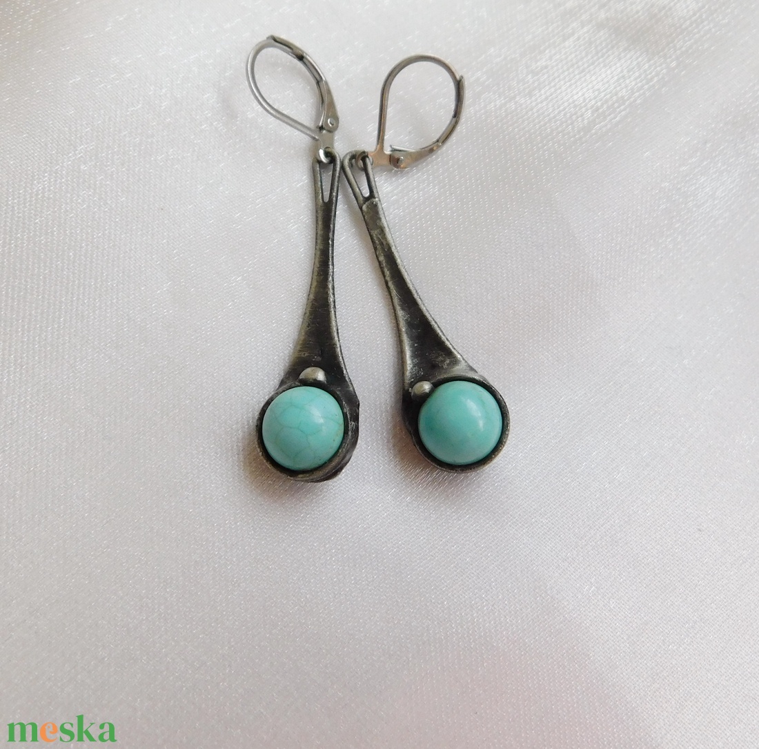 Türkinit fülbevaló - ékszer - fülbevaló - lógós kerek fülbevaló - Meska.hu