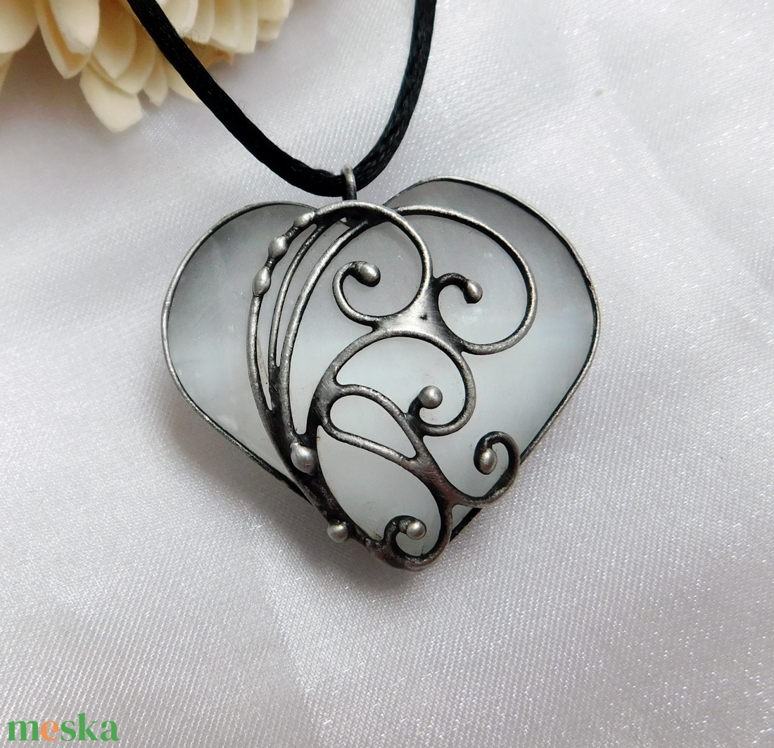 Szelenit medál  - ékszer - nyaklánc - medál - Meska.hu