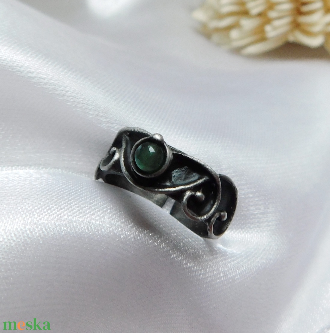 Jáde gyűrű - ékszer - gyűrű - szoliter gyűrű - Meska.hu