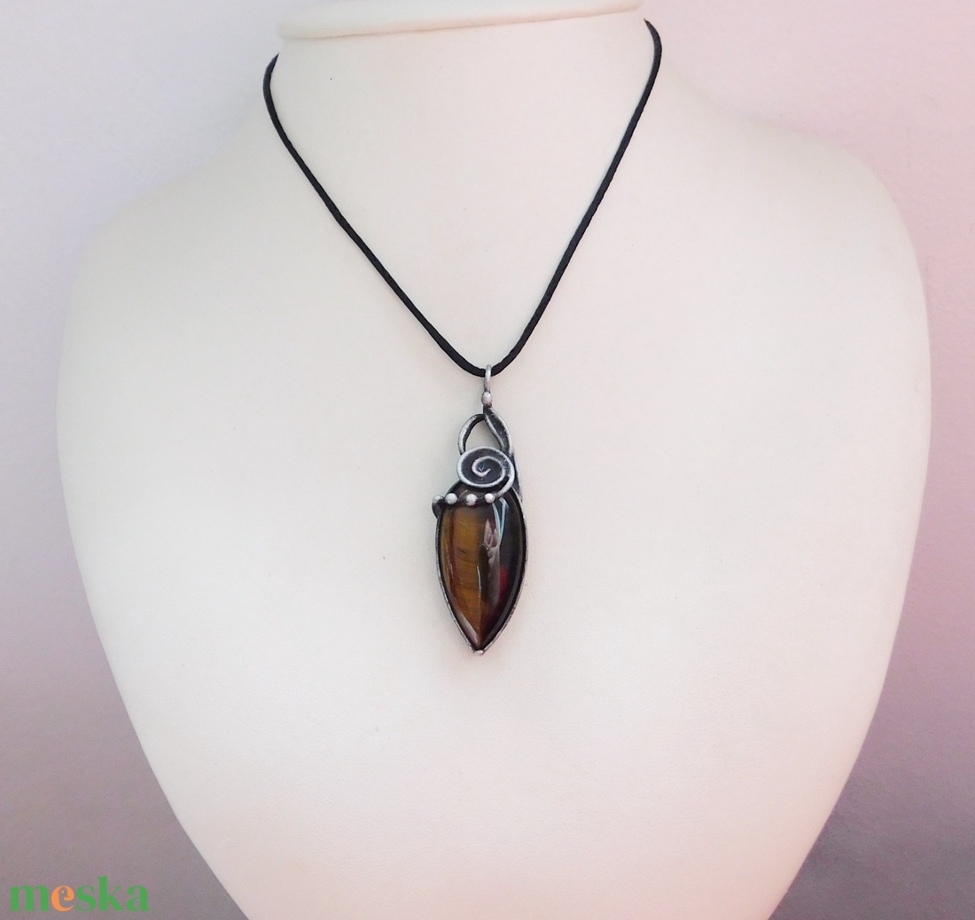 Tigrisszem medál - ékszer - gyűrű - statement gyűrű - Meska.hu