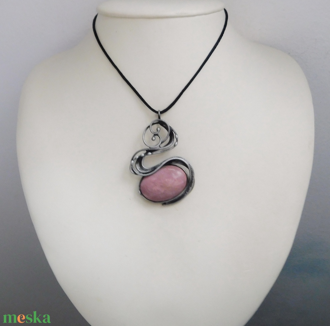 Rodonit medál - ékszer - nyaklánc - medál - Meska.hu