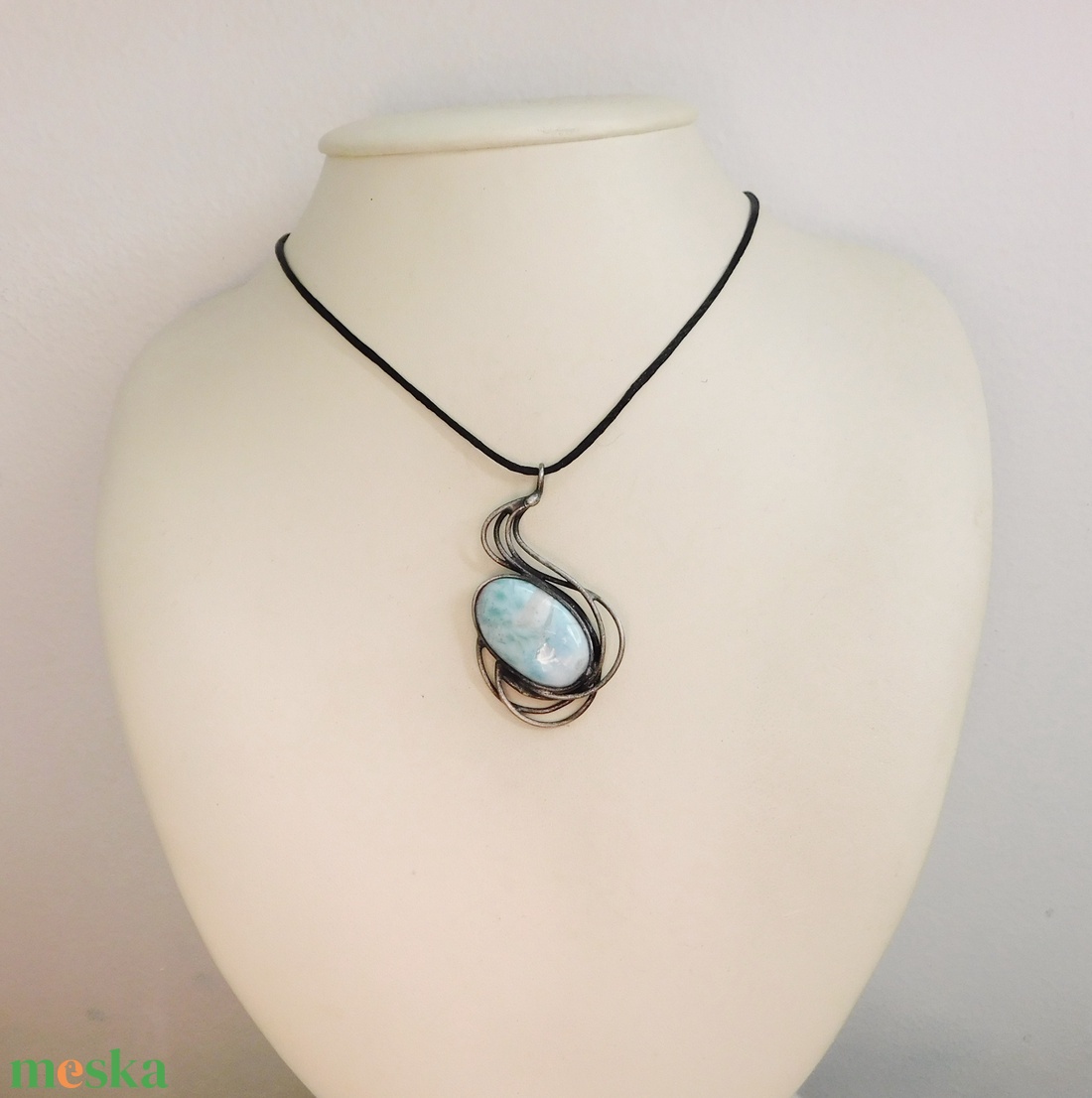 Larimár medál - ékszer - nyaklánc - medál - Meska.hu