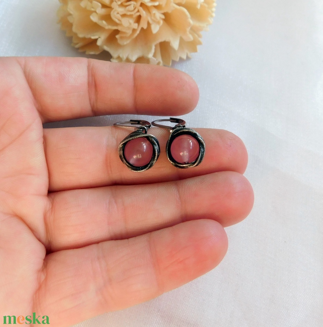 Jáde fülbevaló - ékszer - fülbevaló - lógós kerek fülbevaló - Meska.hu