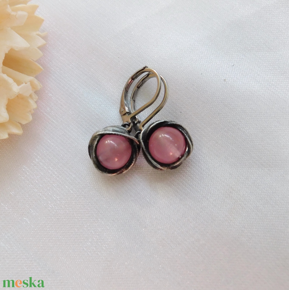 Jáde fülbevaló - ékszer - fülbevaló - lógós kerek fülbevaló - Meska.hu