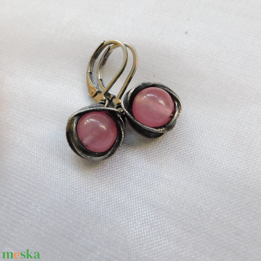 Jáde fülbevaló - ékszer - fülbevaló - lógós kerek fülbevaló - Meska.hu