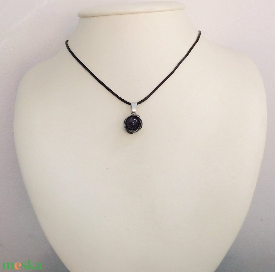 Mini ametiszt medál - ékszer - nyaklánc - medál - Meska.hu