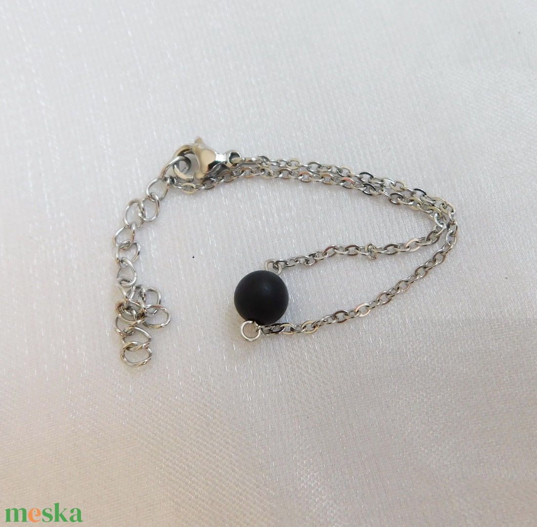 Matt ónix karkötő - ékszer - karkötő - karkötő medállal - Meska.hu