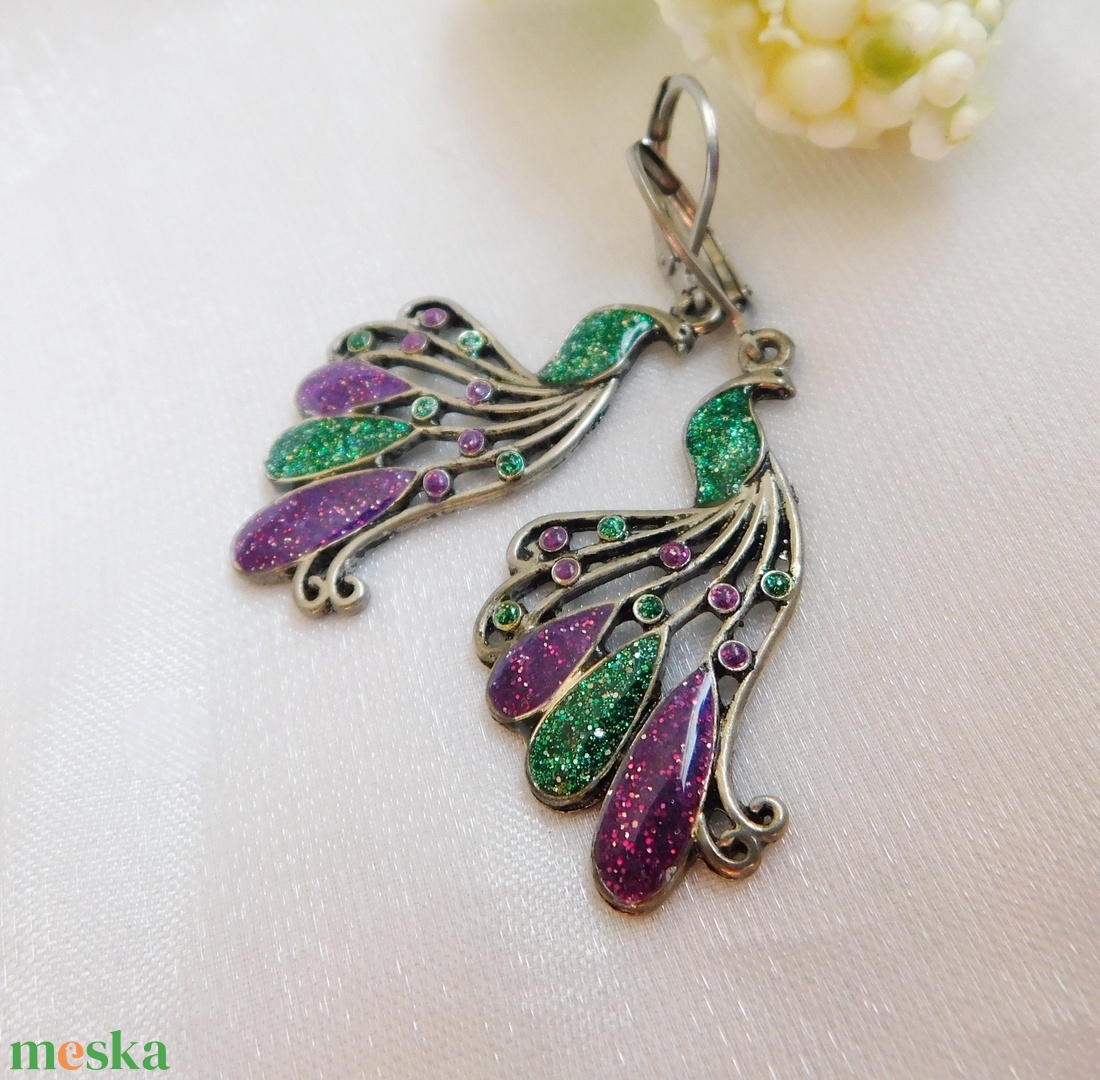 Pávás fülbevaló - ékszer - fülbevaló - lógó fülbevaló - Meska.hu