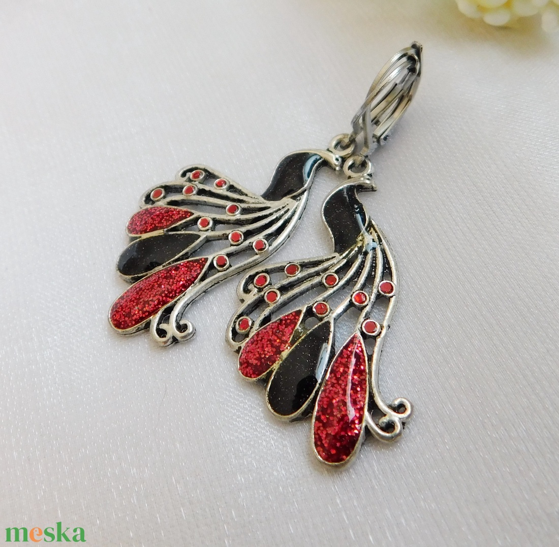 Pávás fülbevaló - ékszer - fülbevaló - lógó fülbevaló - Meska.hu