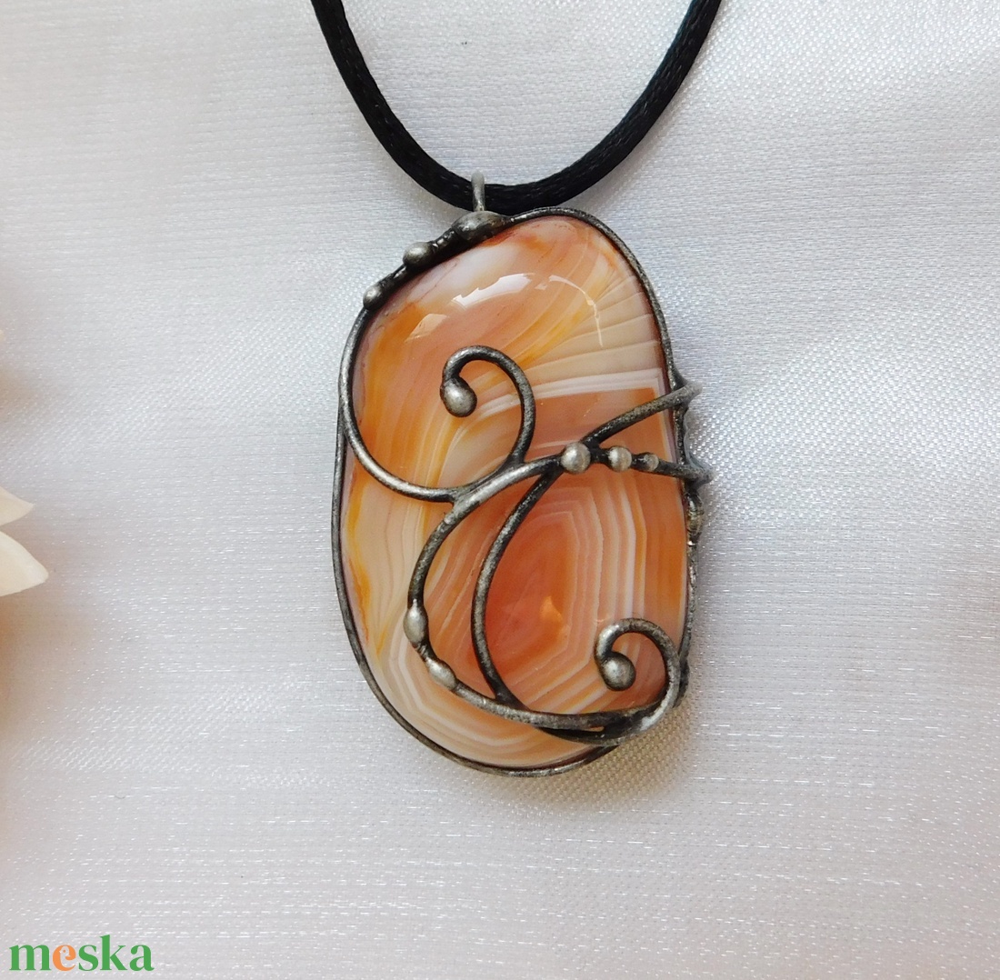 Karneol medál - ékszer - nyaklánc - medálos nyaklánc - Meska.hu