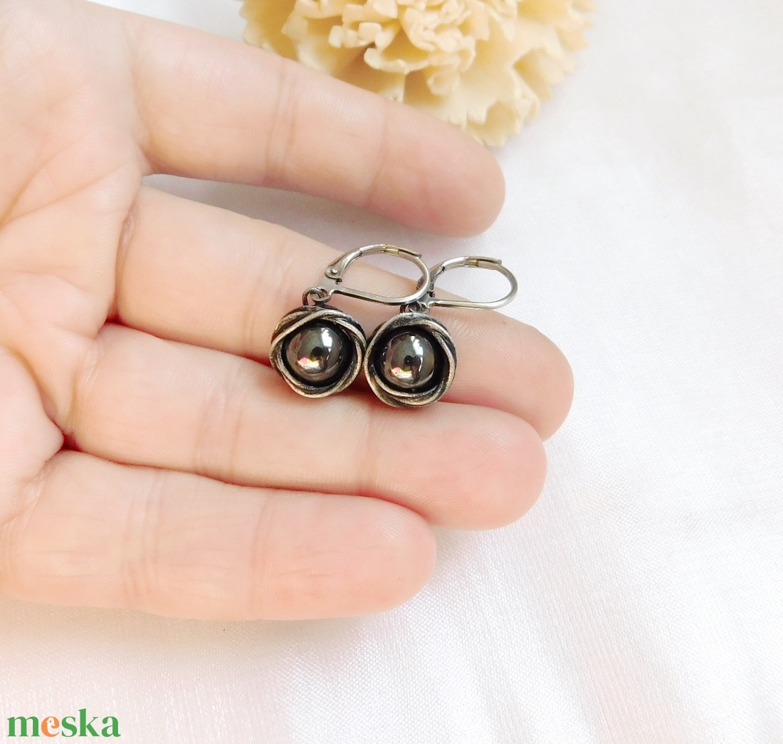 Hematit fülbevaló - ékszer - fülbevaló - lógó fülbevaló - Meska.hu