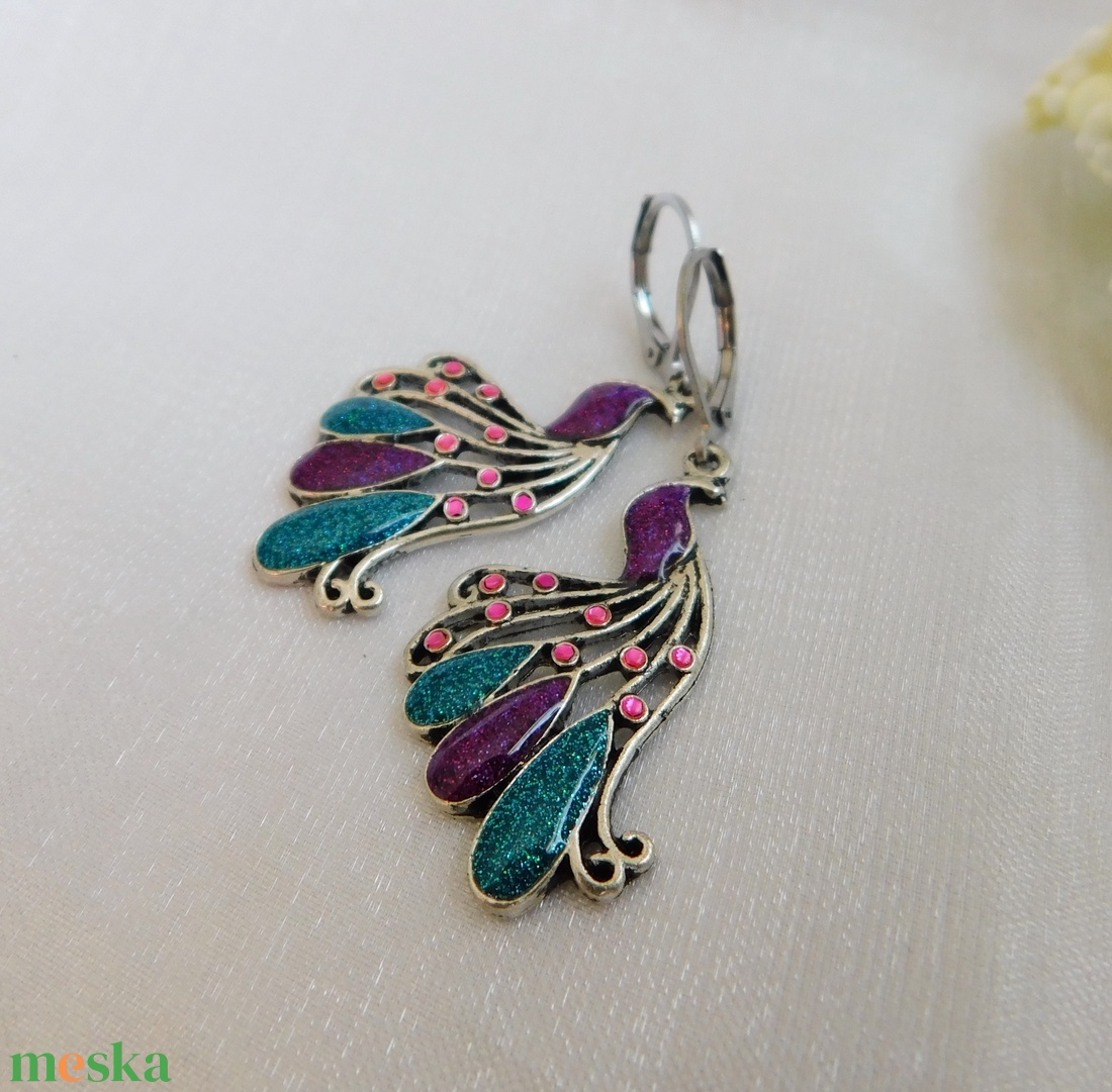 Pávás fülbevaló - ékszer - fülbevaló - lógó fülbevaló - Meska.hu