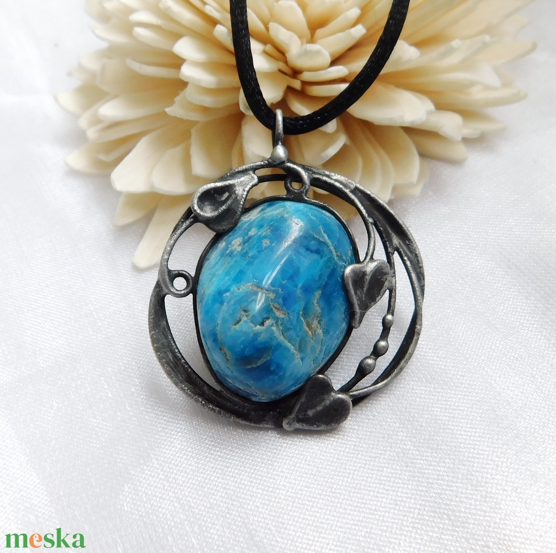 Apatit medál - ékszer - nyaklánc - medál - Meska.hu