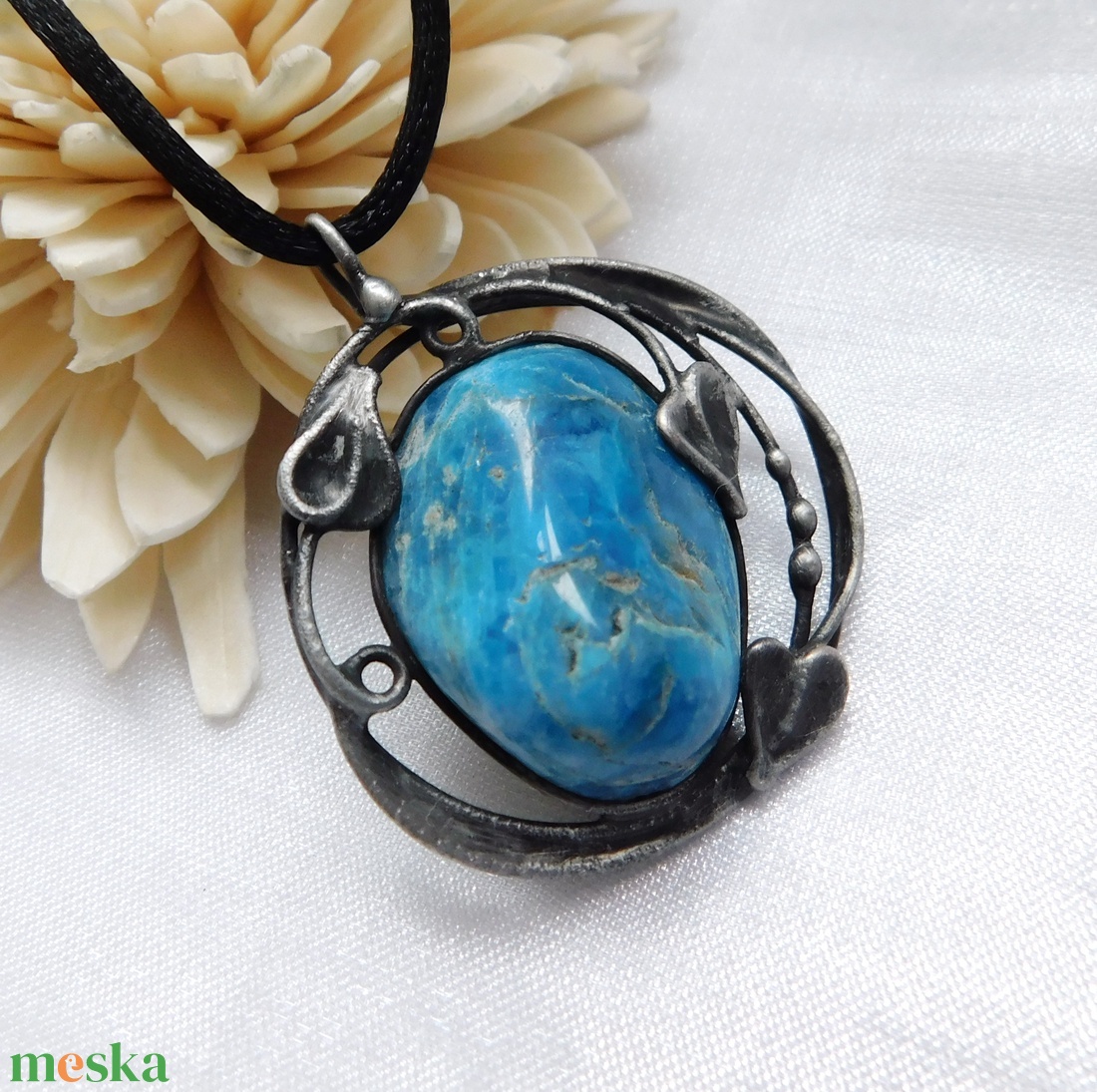 Apatit medál - ékszer - nyaklánc - medál - Meska.hu