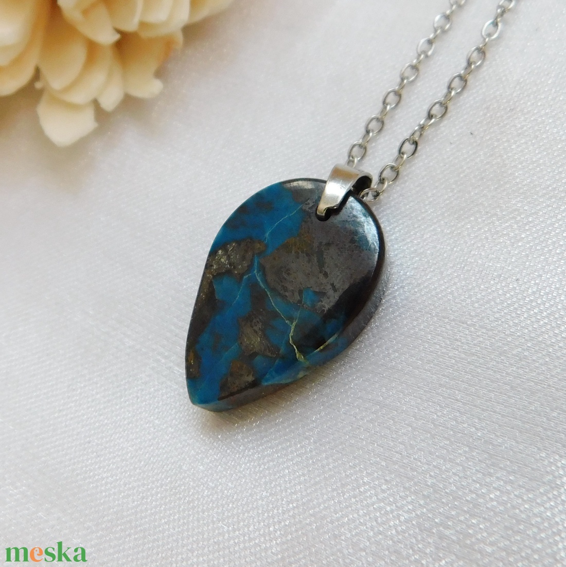 Azurit medál acél láncon - ékszer - nyaklánc - medál - Meska.hu