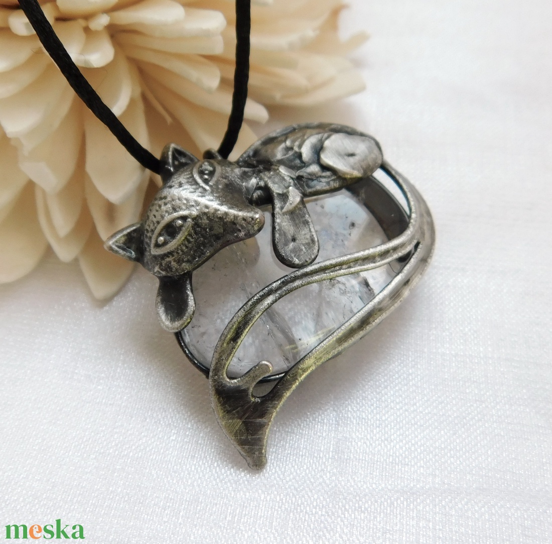 Hegyikristály róka medál  - ékszer - nyaklánc - medálos nyaklánc - Meska.hu