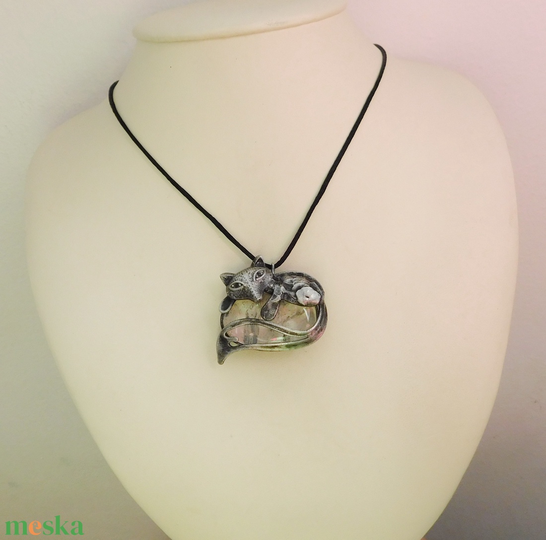 Hegyikristály róka medál  - ékszer - nyaklánc - medálos nyaklánc - Meska.hu