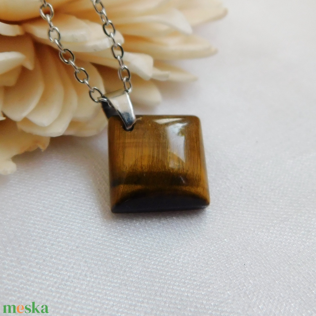 Tigrisszem medál - ékszer - nyaklánc - medál - Meska.hu