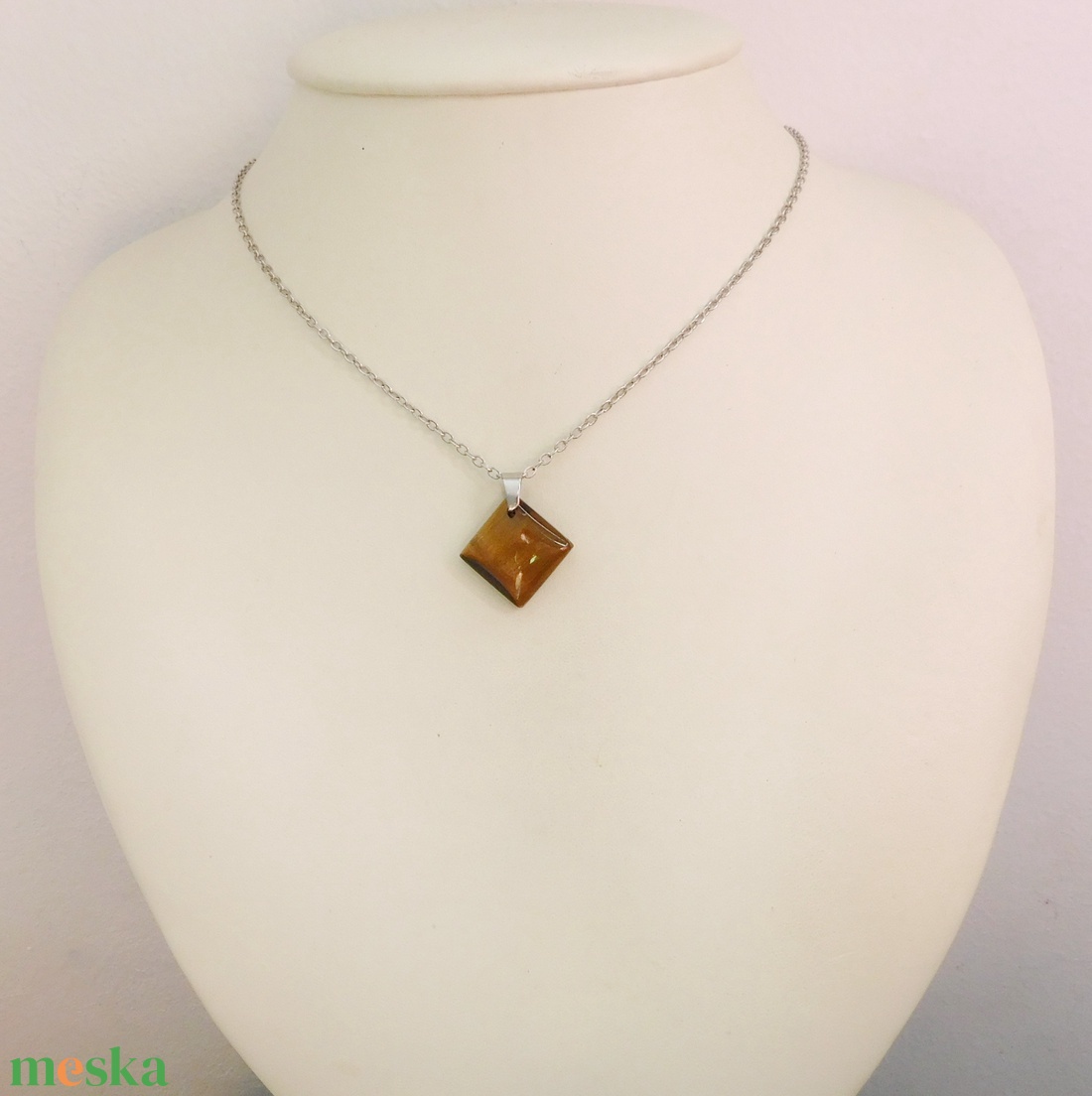 Tigrisszem medál - ékszer - nyaklánc - medál - Meska.hu