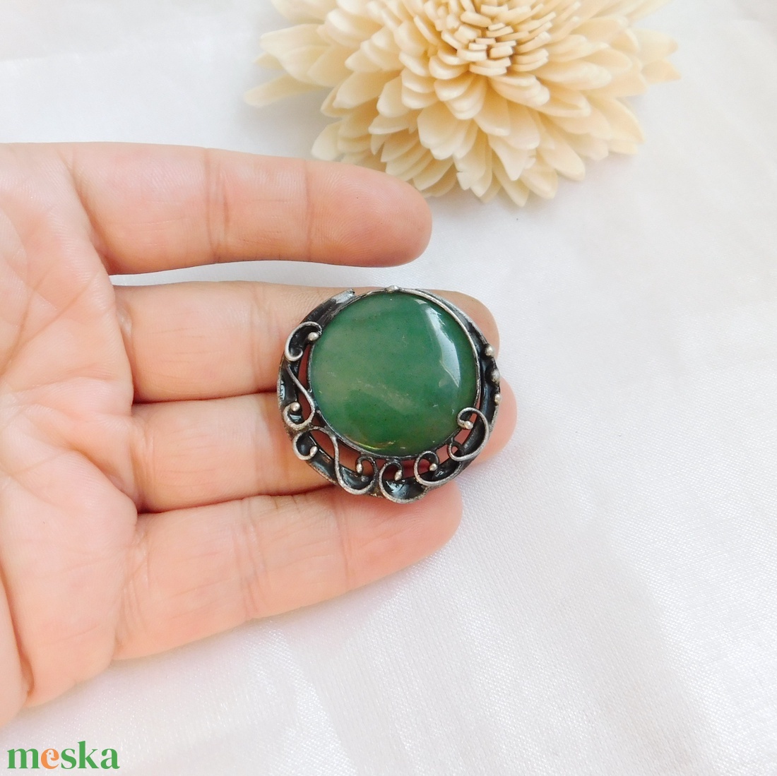 Aventurin bross / kitűző - ékszer - kitűző és bross - Meska.hu