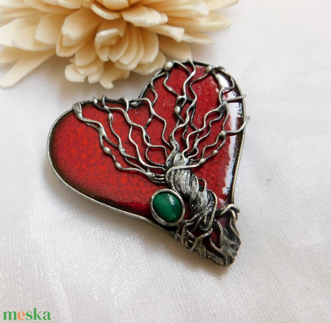 A transzformáció fája - kerámia bross malachittal - ékszer - kitűző és bross - Meska.hu