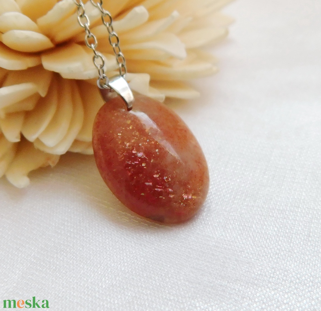 Napkő medál orvosi acél láncon - ékszer - nyaklánc - medál - Meska.hu