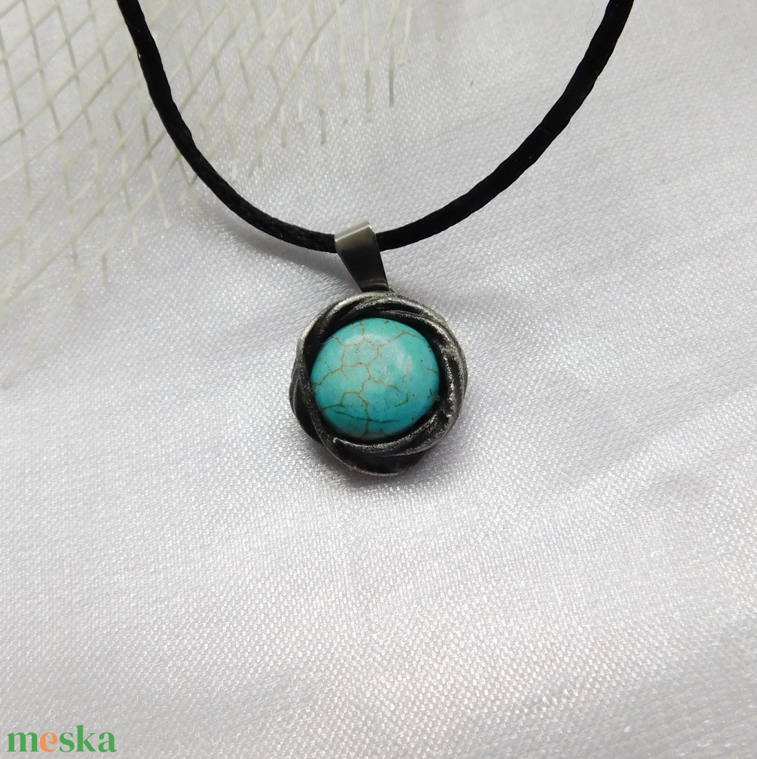 Mini türkinit medál - ékszer - nyaklánc - medál - Meska.hu
