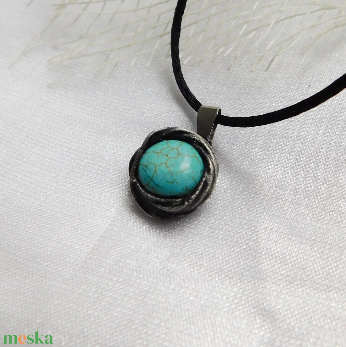 Mini türkinit medál - ékszer - nyaklánc - medál - Meska.hu