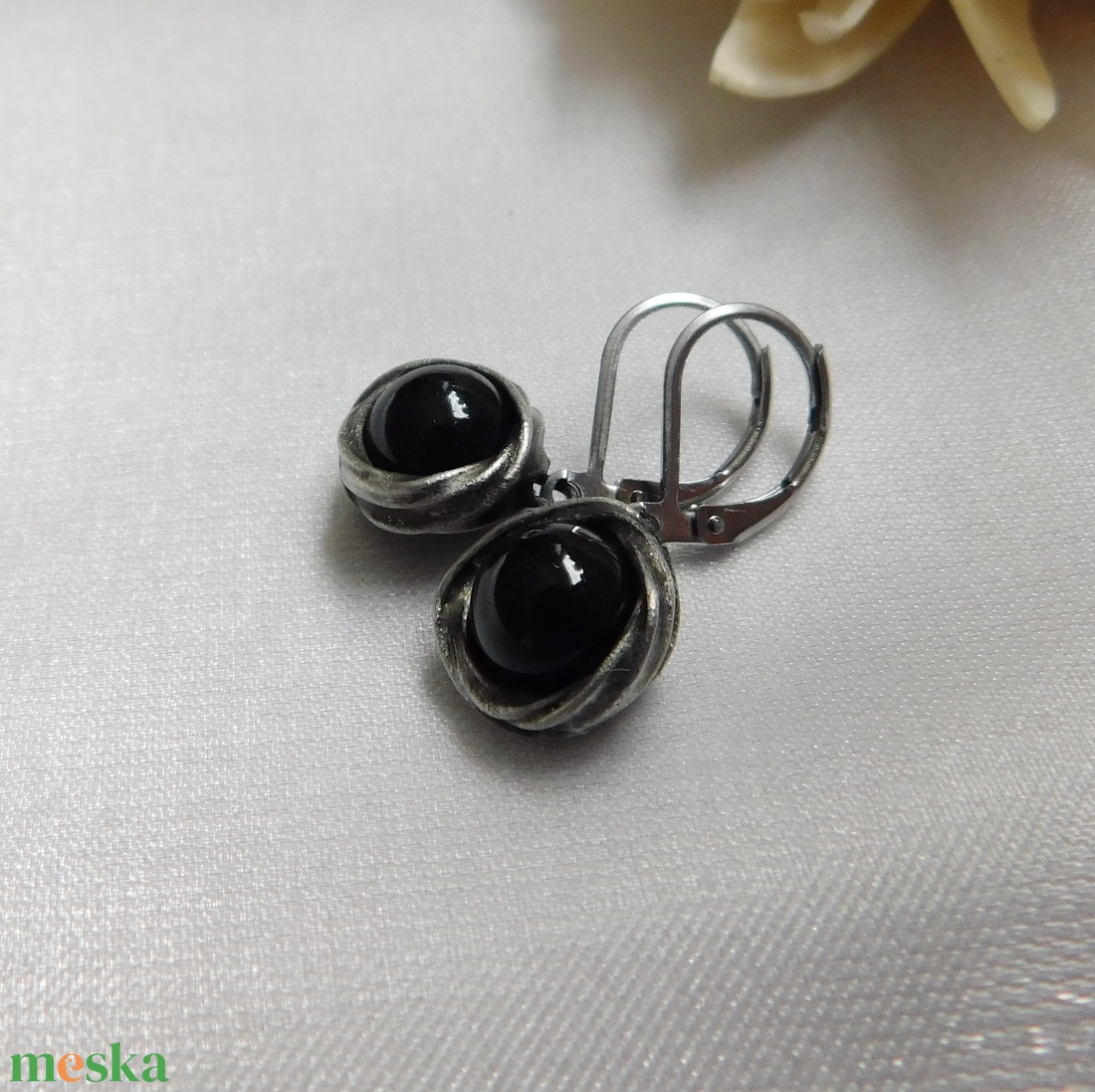 Obszidián fészek fülbevaló - ékszer - fülbevaló - lógó fülbevaló - Meska.hu