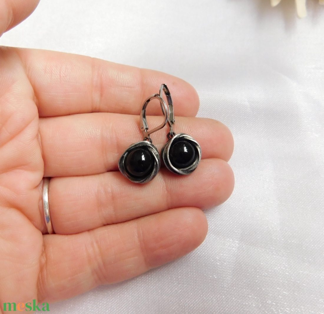 Obszidián fészek fülbevaló - ékszer - fülbevaló - lógó fülbevaló - Meska.hu
