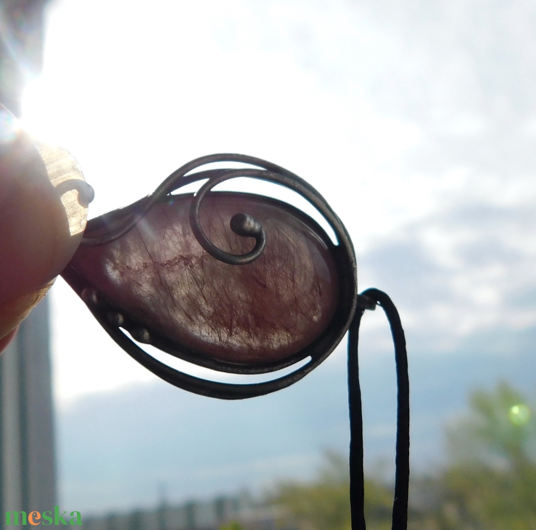 Rutilkvarc medál  - ékszer - nyaklánc - medálos nyaklánc - Meska.hu