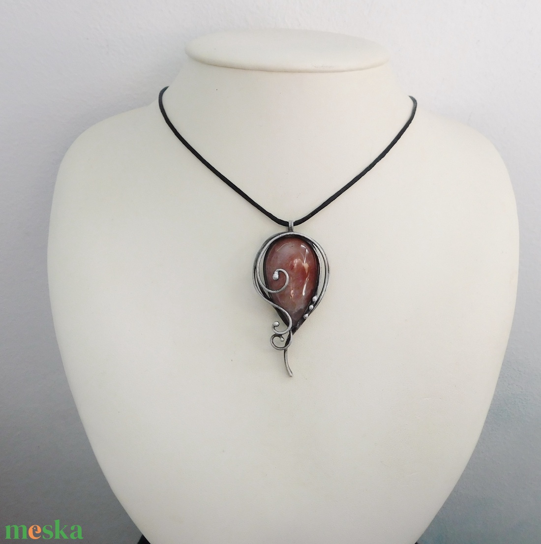 Rutilkvarc medál  - ékszer - nyaklánc - medálos nyaklánc - Meska.hu