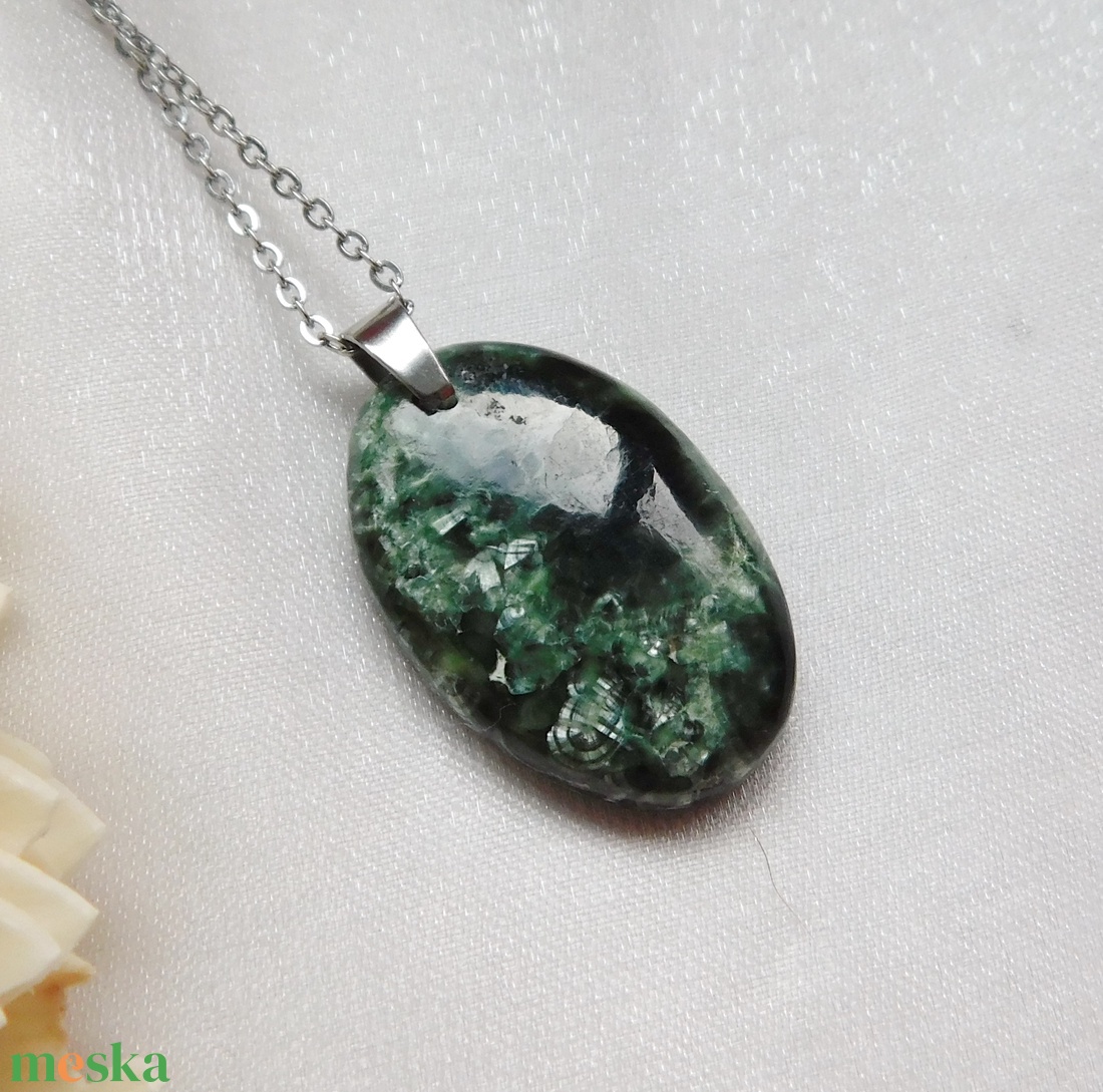 Szerafinit medál acél láncon - ékszer - nyaklánc - medál - Meska.hu